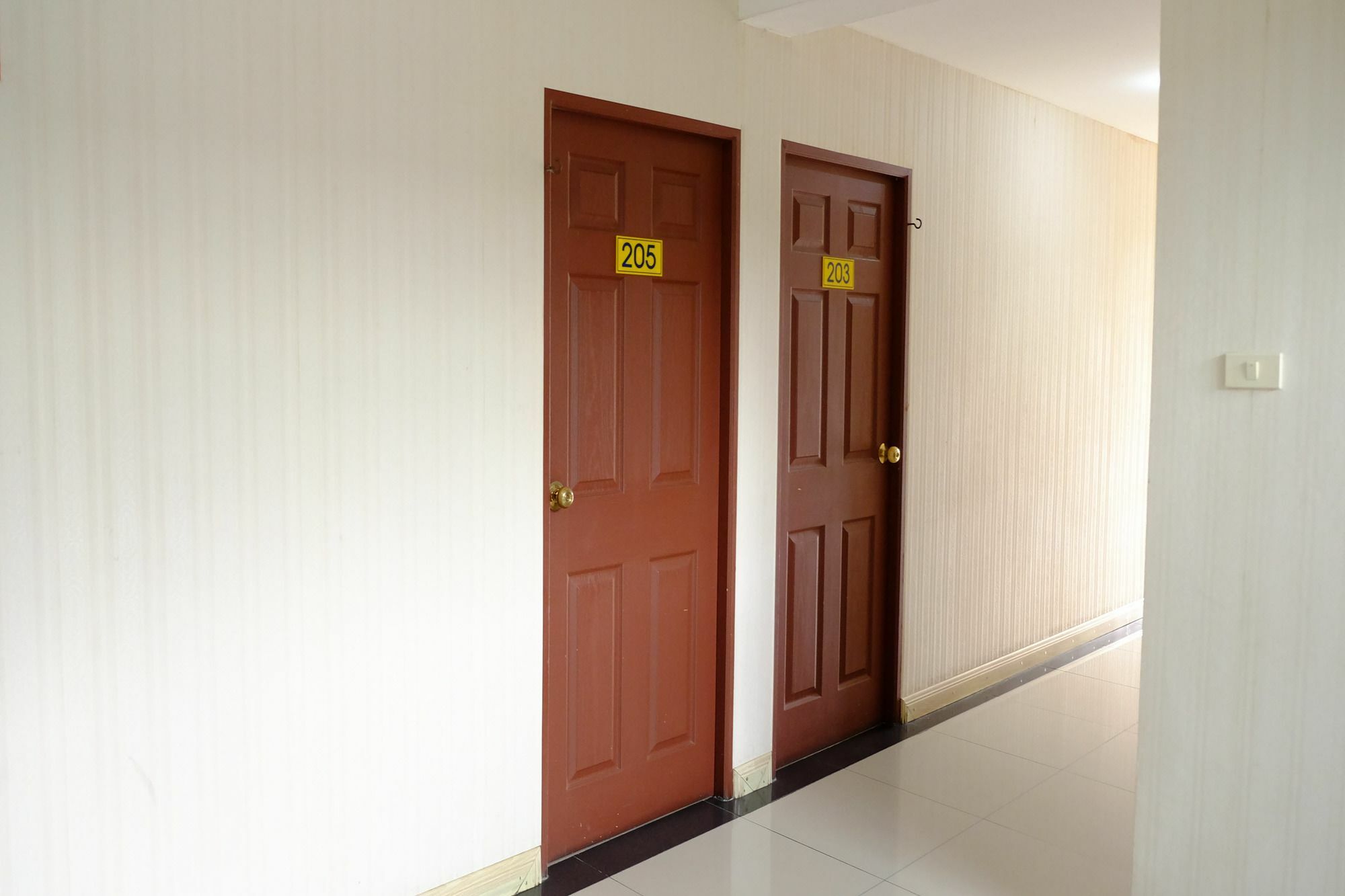 Banchang apartamento y Hotel Rayong Exterior foto